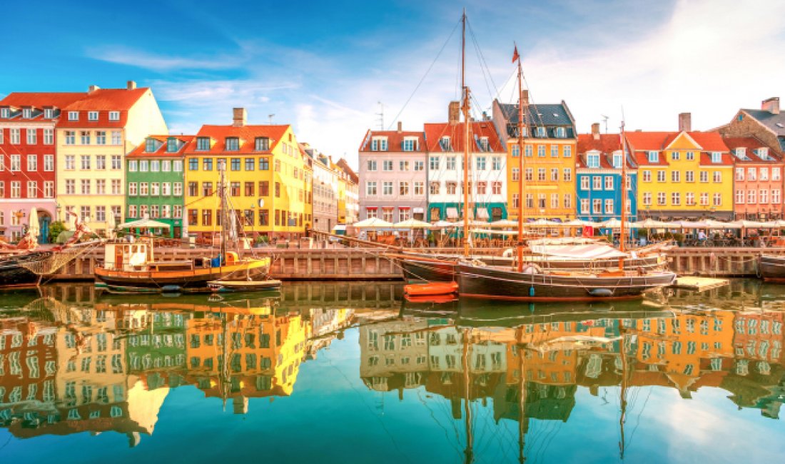 Copenaghen, colori del porto di Nyhavn