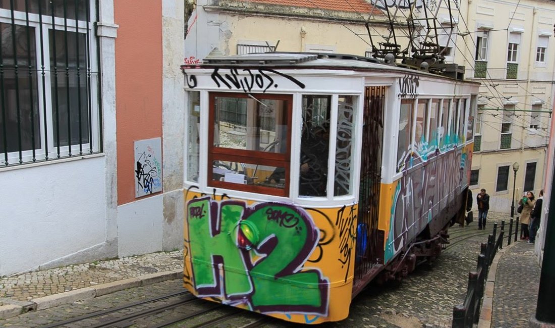 Un classico tram: siete a Lisbona! | Credit Umberto Miele