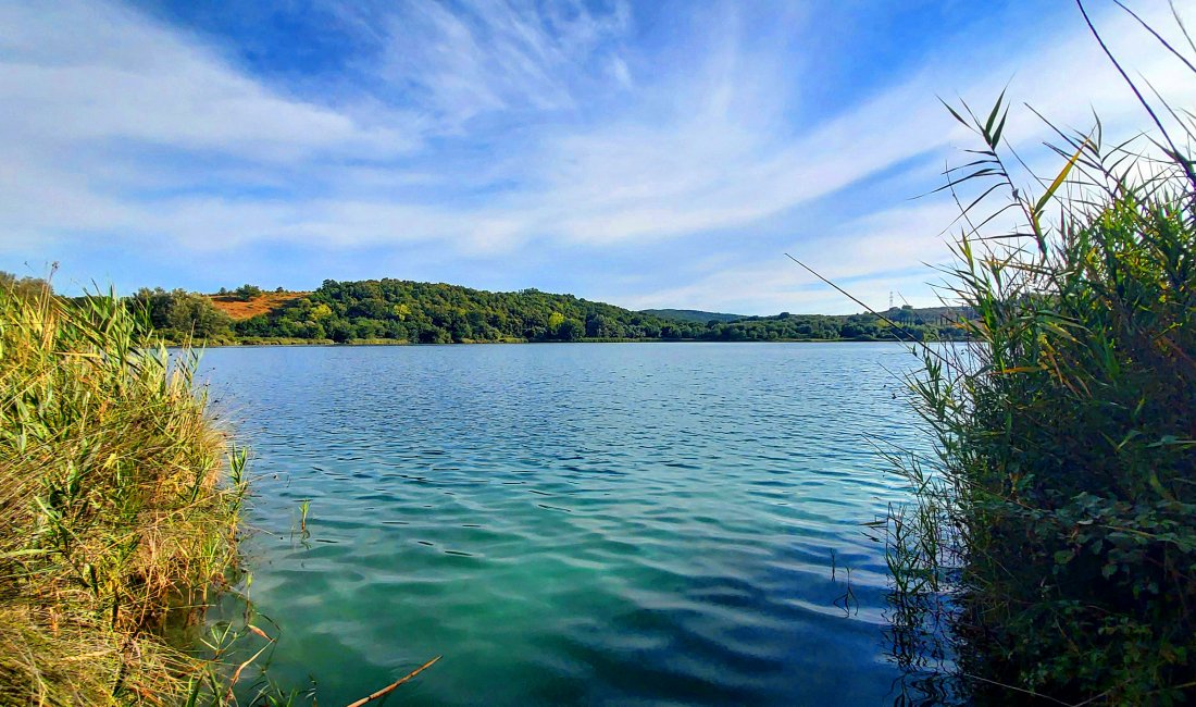 Riflessi sul lago dell'Accesa