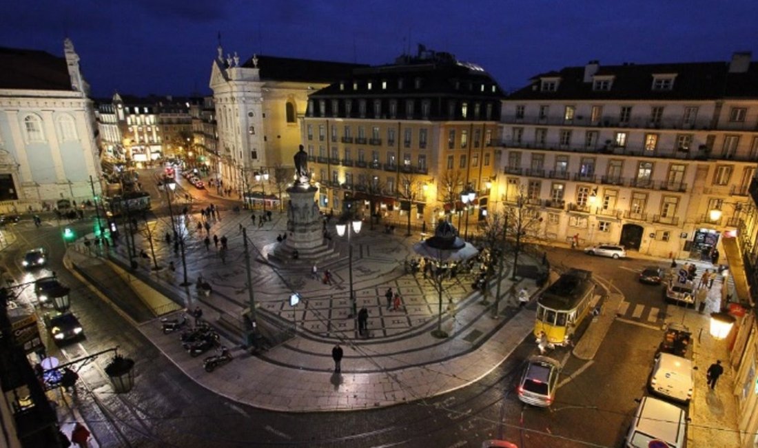 Praça Luís de Camões | Credit Umberto Miele