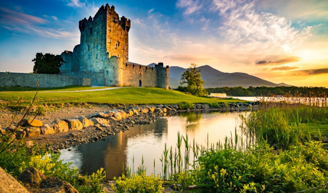 Ross Castle. Credits Adam Machowiak / Shutterstock