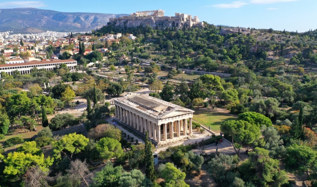 Il tempio di Efesto. Credits Aerial-motion / Shutterstock