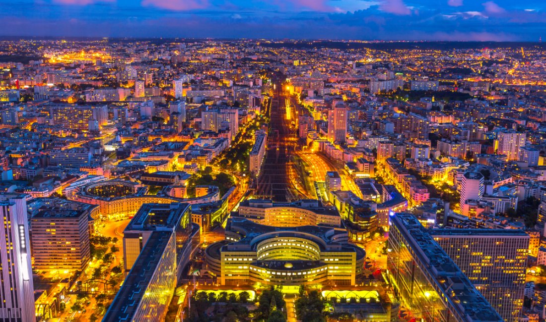 Imbrunire a Parigi dalla Tour Montparnasse. Credits Benny Marty / Shutterstock