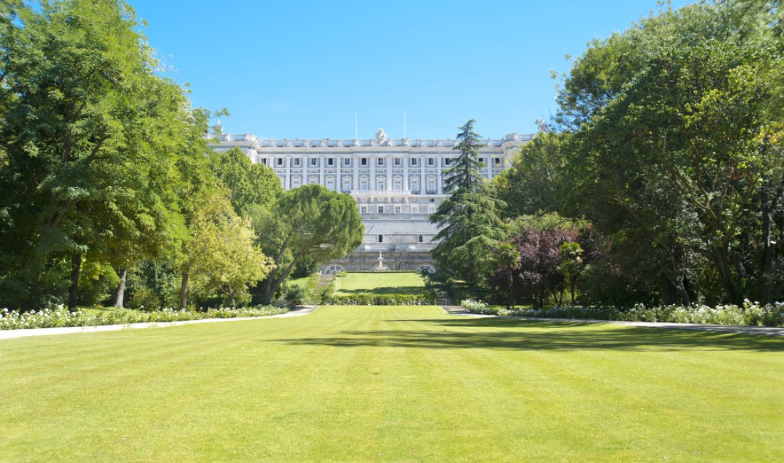 Campo del Moro e, sullo sfondo, il Palazzo reale. Credits Bokic Bojan / Shutterstock