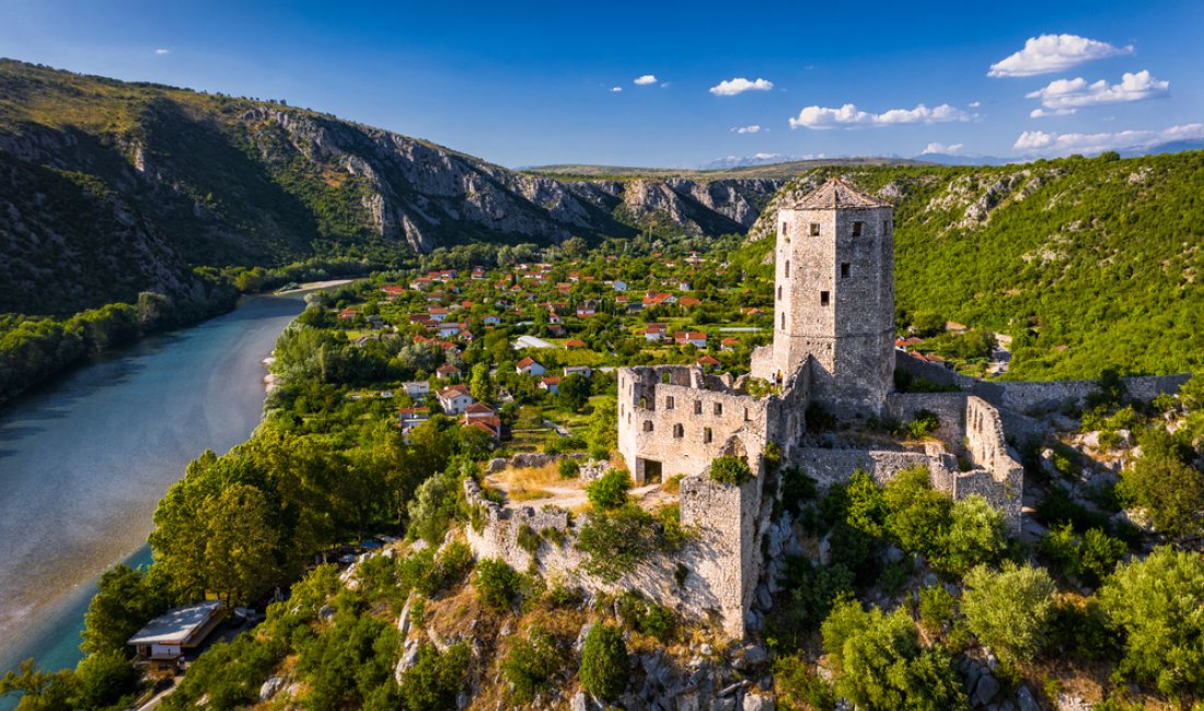 Il villaggio di Počitelj. Credits Daniel Turbasa / Shutterstock