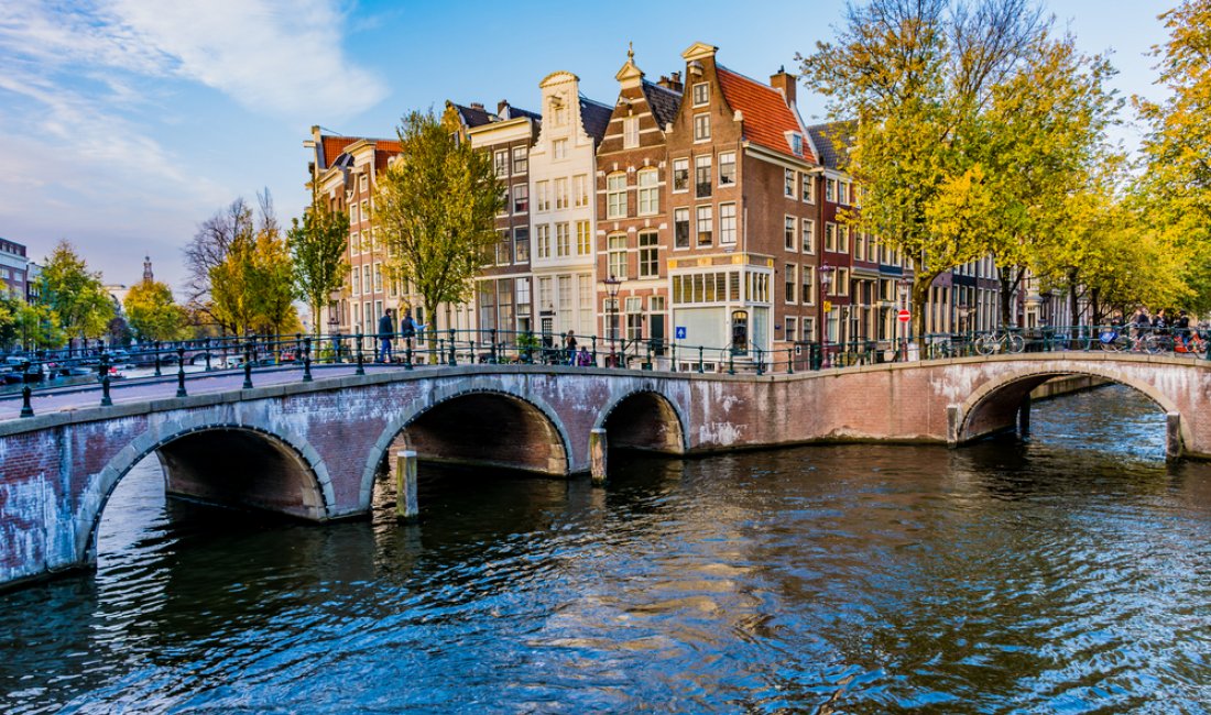 Un canale di Amsterdam. Credits Hit1912 / Shutterstock