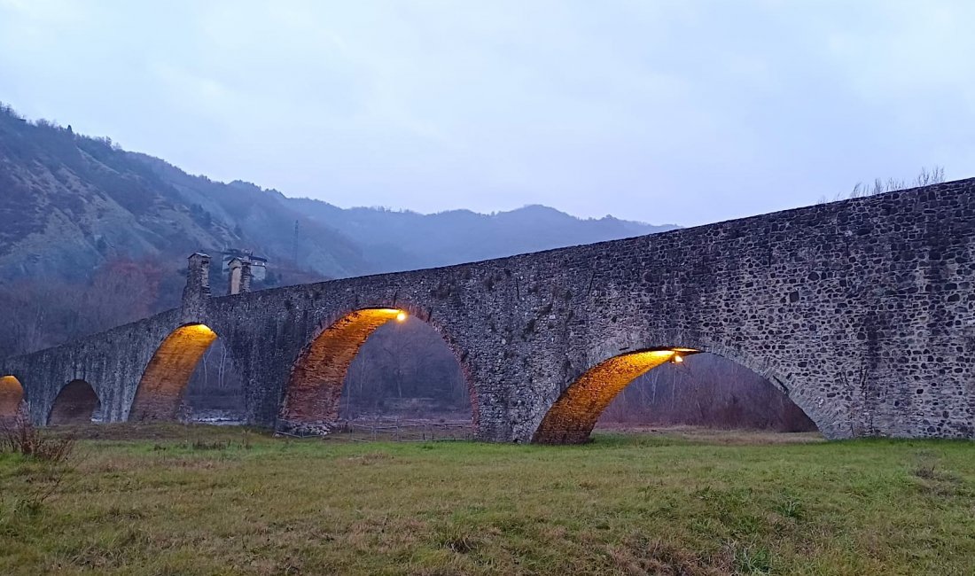 Il Ponte del Diavolo nella livida luce autunnale