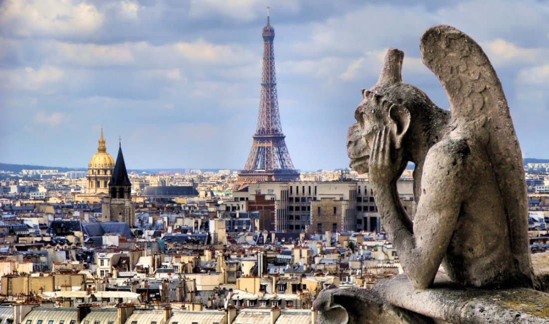 Un gargoyle di Notre-Dame. Credits JeniFoto / Shutterstock