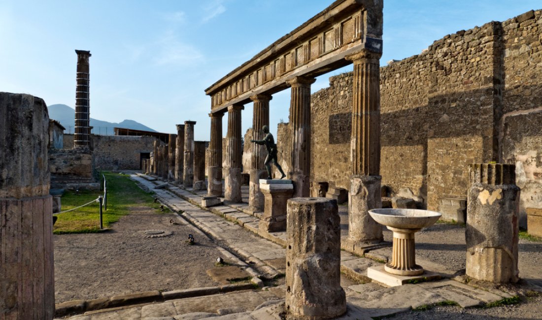 Il santuario di Apollo. Credits Mazerath / Shutterstock