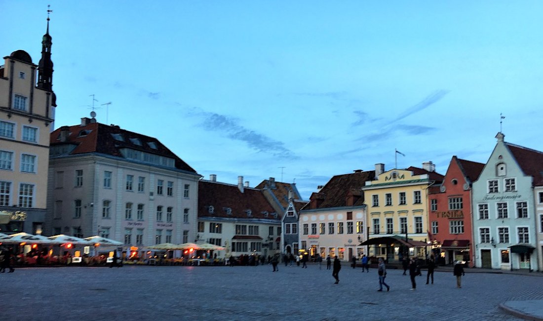 Tallinn, Piazza del municipio © Francesco Giro