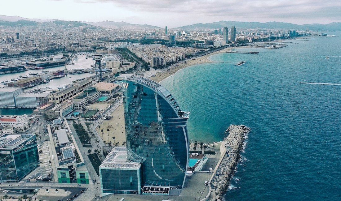 Barcellona, Fronte del porto