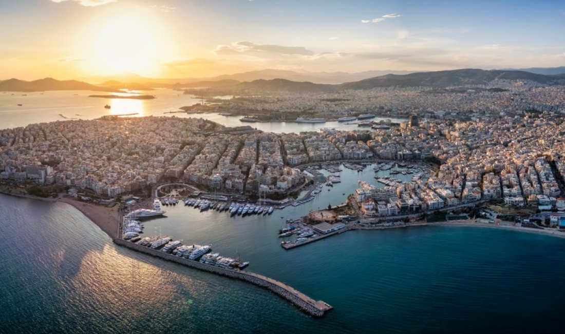 Il crepuscolo al Pireo. Credits Sven Hansche / Shutterstock