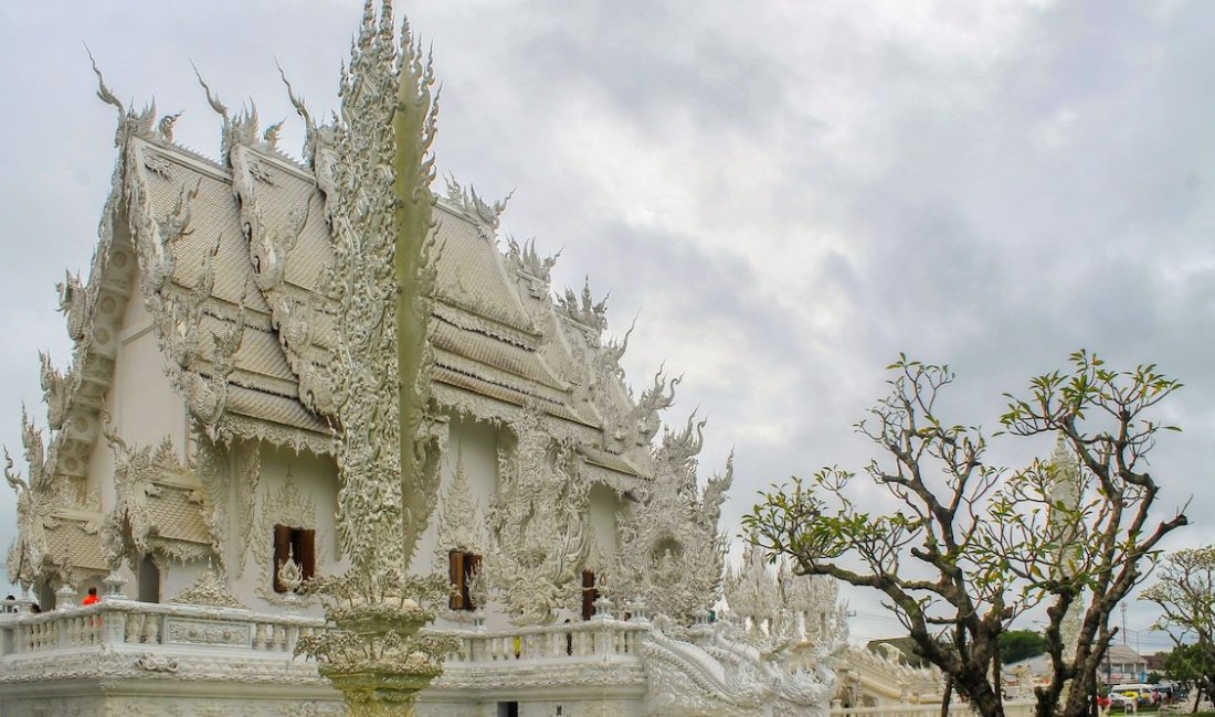 Lo splendido Wat Rong Khun di Chiang Rai © Elisa Polini e Luca Landoni