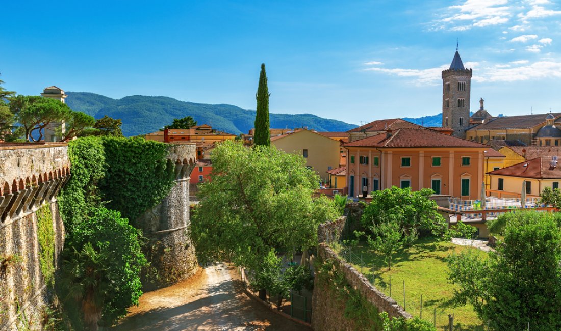 Sarzana. Credits YRABOTA / Shutterstock