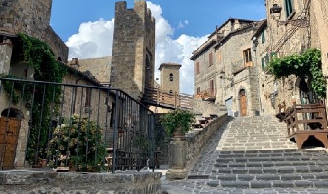 Per l'antico borgo di Bolsena © Erika Scafuro