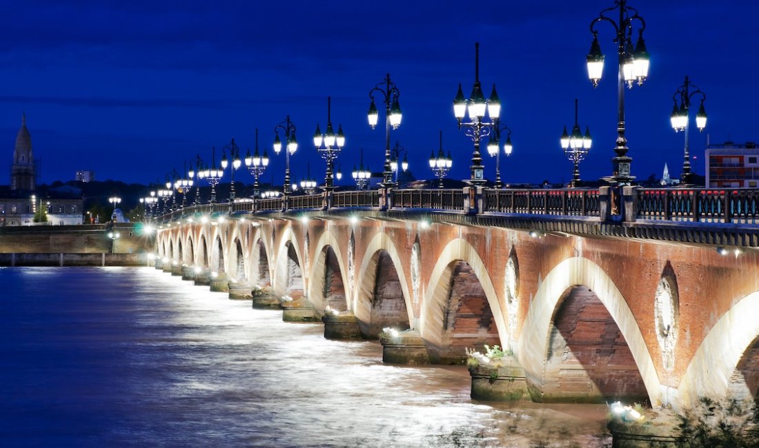 Bordeaux, magia lungo la Garonna