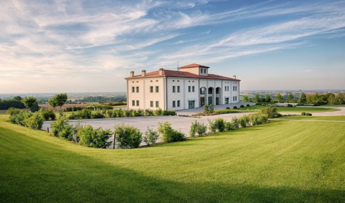 La cantina di Umberto Cesari