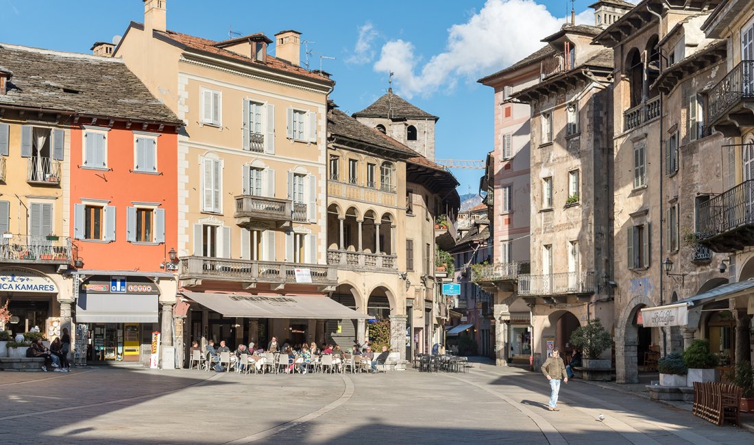 Domodossola: Piazza del Mercato