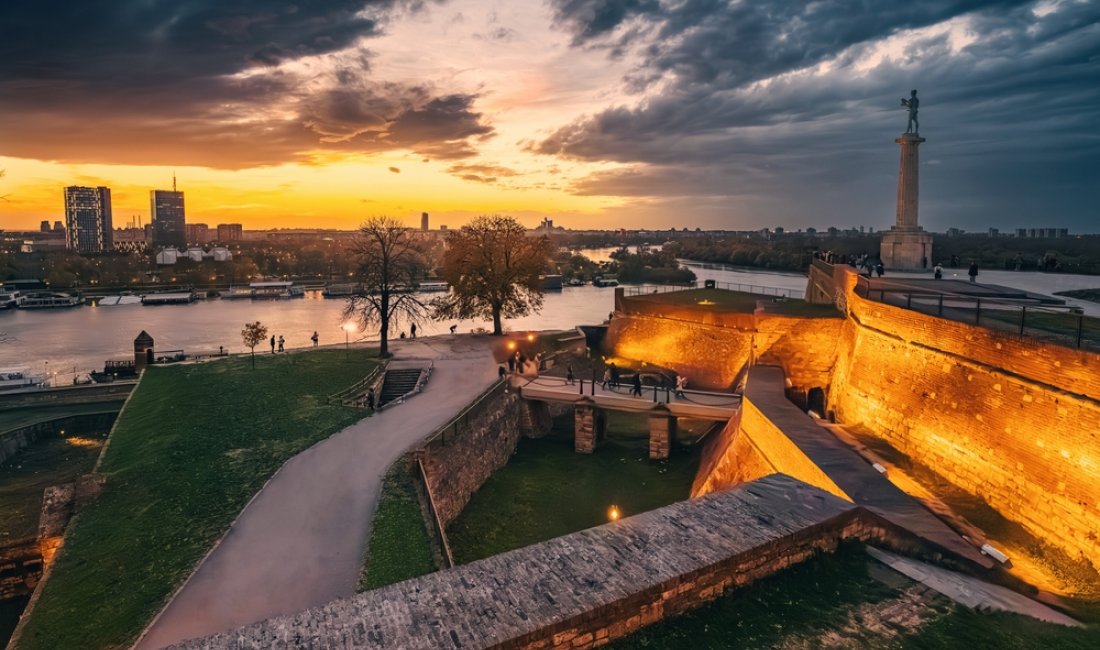 Il tramonto sul parco Kalemegdan. Credits frantic00 / Shutterstock