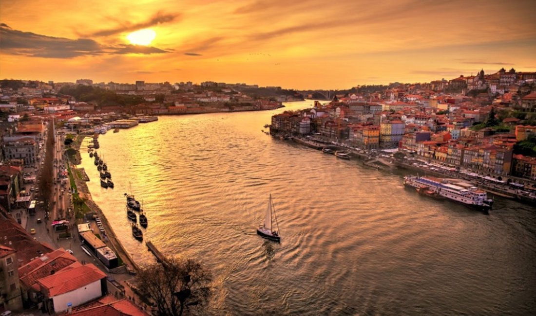 A Porto i lunghi pomeriggi si riempiono di magia