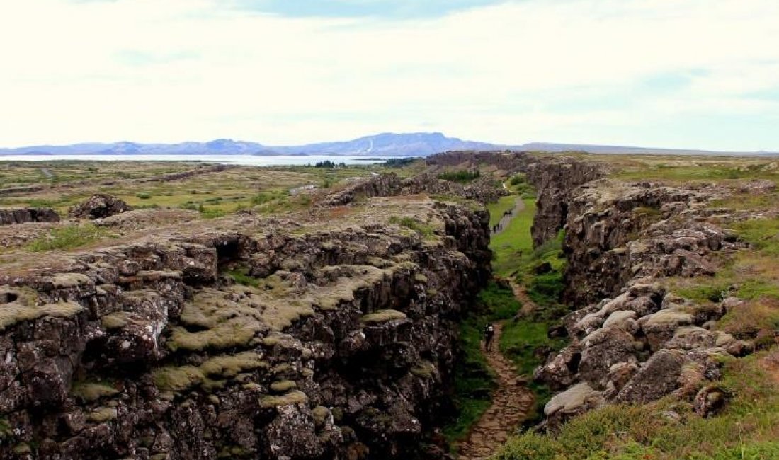 Parco di Þingvellir, allontanamento del continente Europeo da quello nord-americano © Umberto Miele