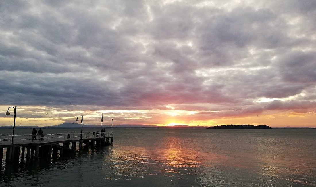 Un magico tramonto sul Trasimeno © Francesco Giro