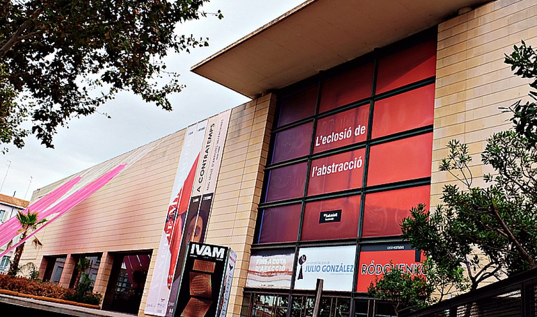 Valencia, l'ingresso dell'Instituto Valenciano de Arte Moderno (IVAM)