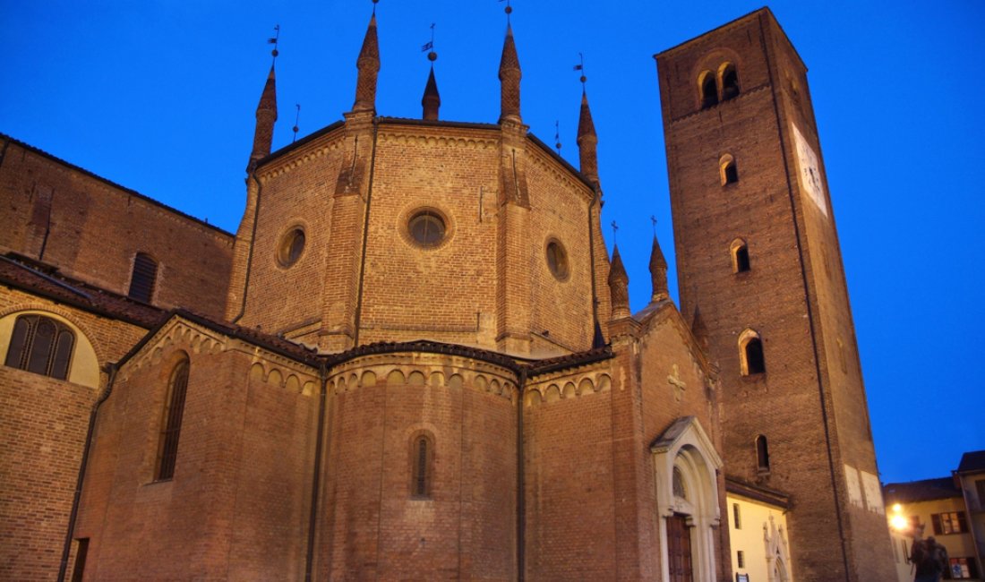 Chieri, uno scorcio della Cattedrale