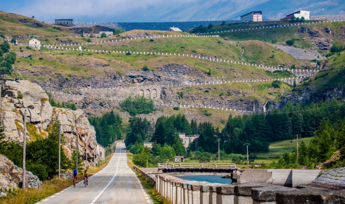 Passo del Moncenisio. Credit Paradise at risk / Shutterstock