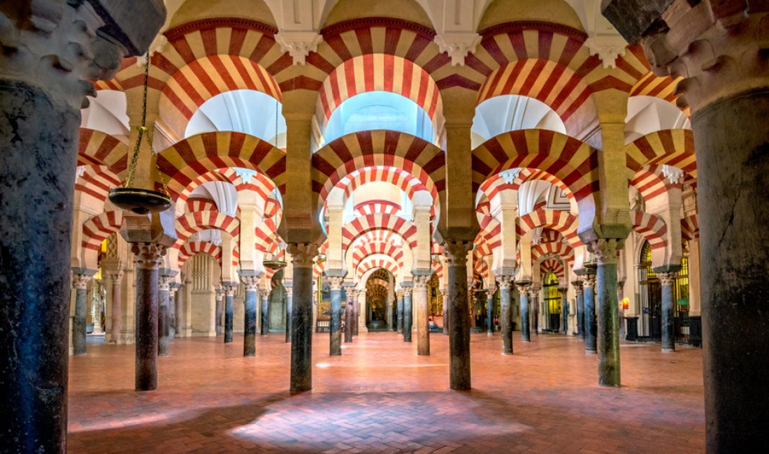 La foresta di colonne della Mezquita