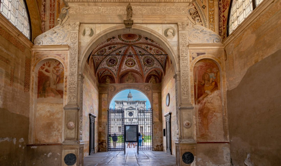 Pavia, prospettive della Certosa