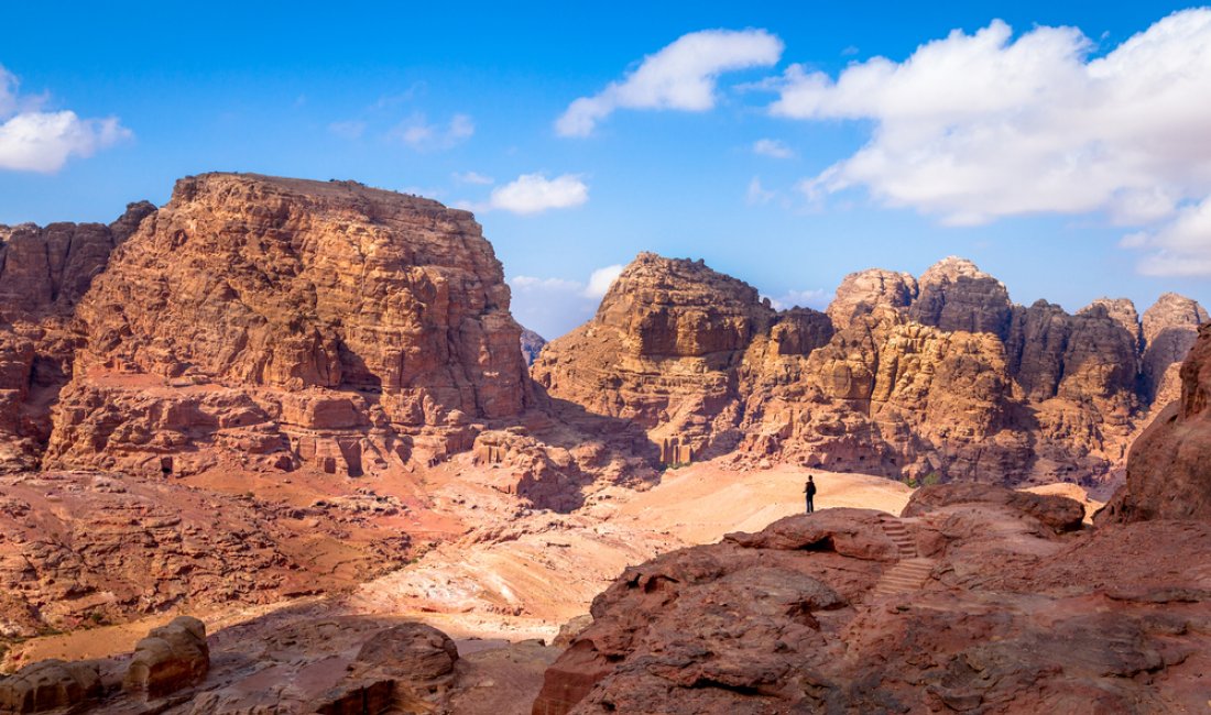 A Petra lungo il Jordan Trail. Credits Alexey Stiop / Shutterstock