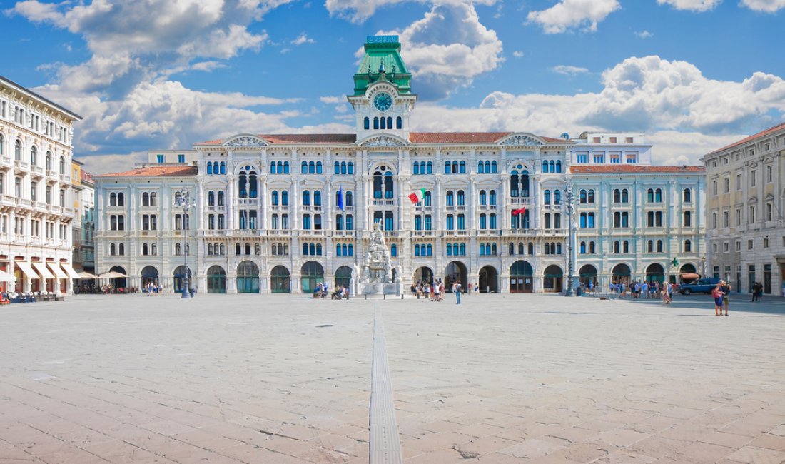 Piazza Unità d'Italia