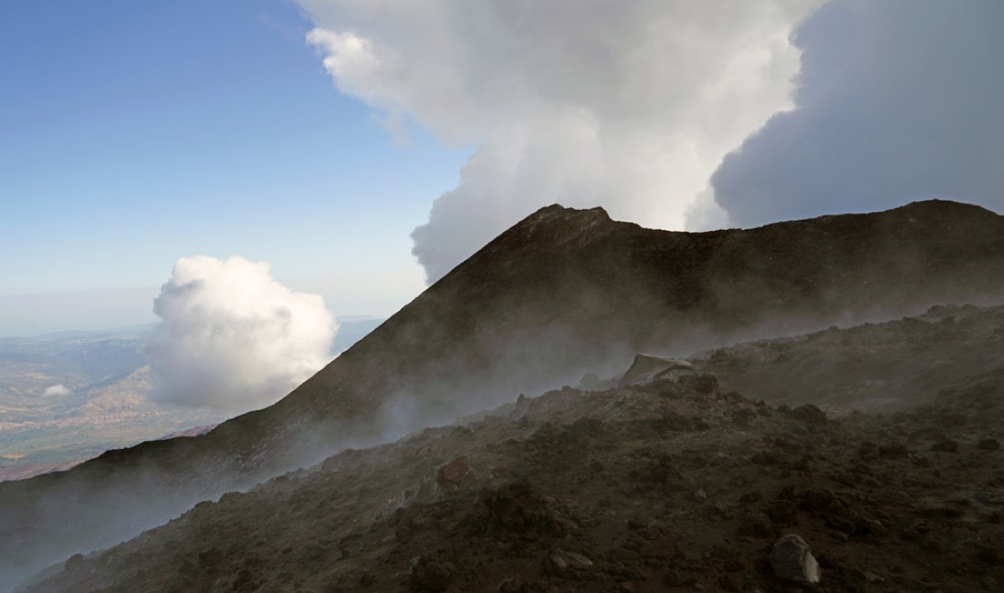 Etna, un gigante da avvicinare con cautela