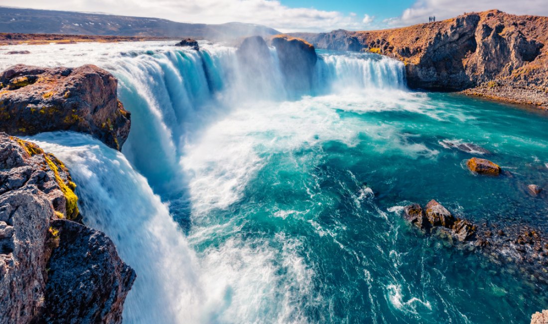 Godafoss, potenza pura. Credits Andrew Mayovskyy / Shutterstock