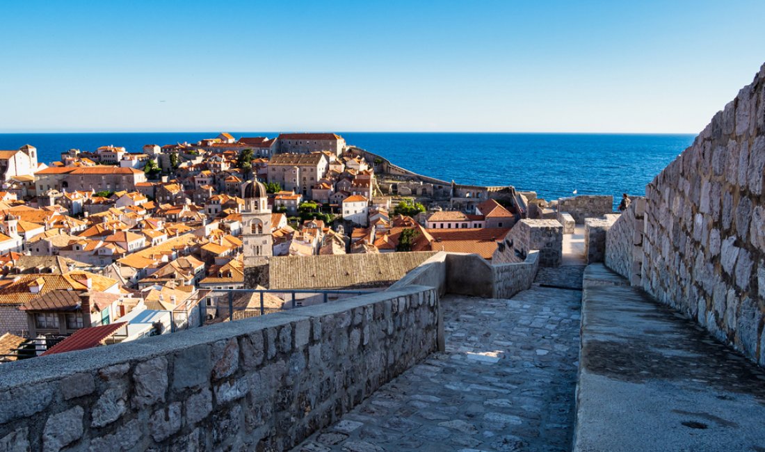 Lungo le mura di Dubrovnik
