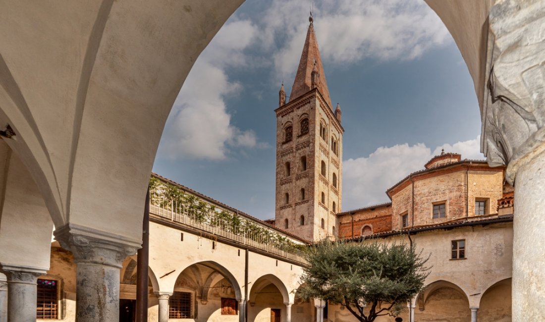 Il chiostro del Convento di San Giovanni a Saluzzo