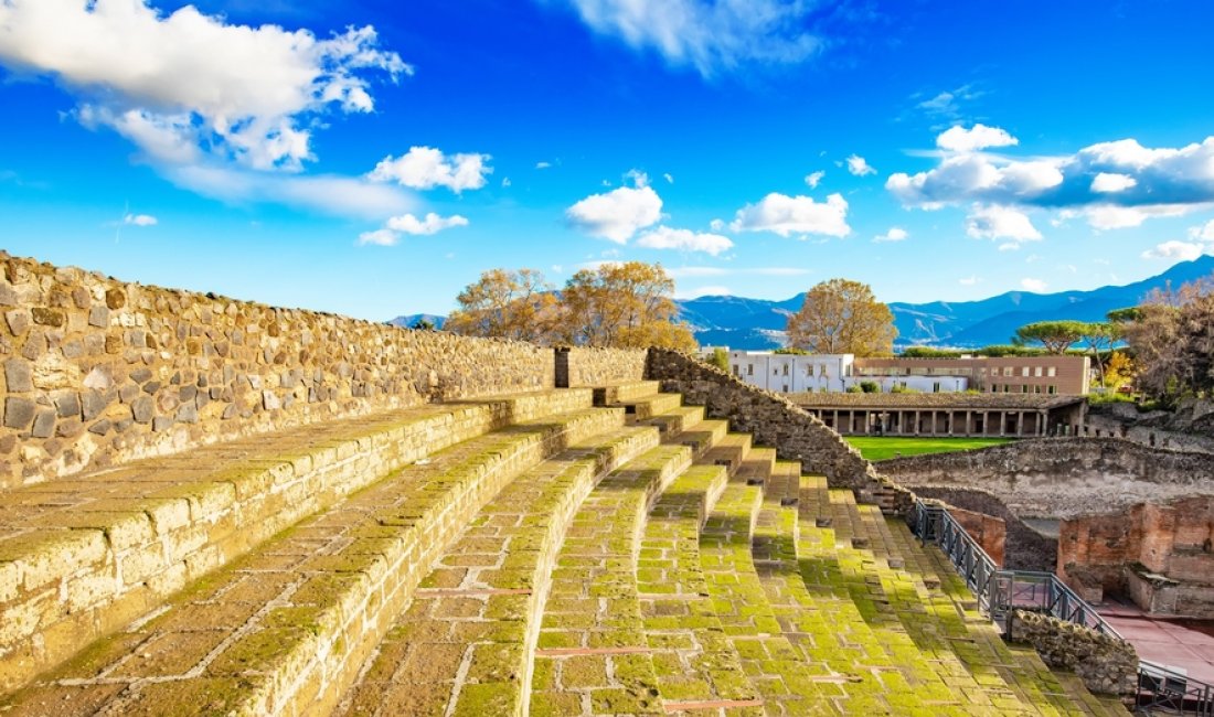 GLi spalti dell'anfiteatro. Credits Arcady / Shutterstock