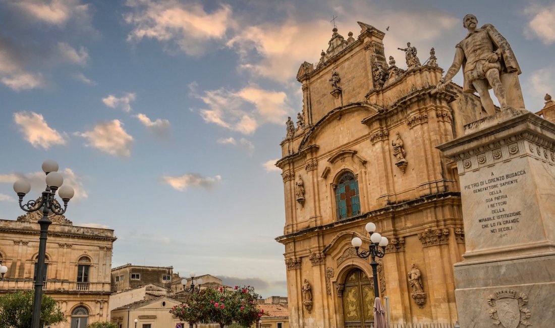 Piazza Busacca a Scicli. Credits Luca Panarese / Shutterstock