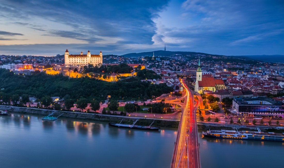 Bratislava, magia della notte