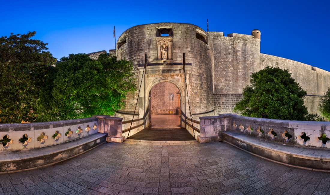 Dubrovnik, entrando da Porta Pile