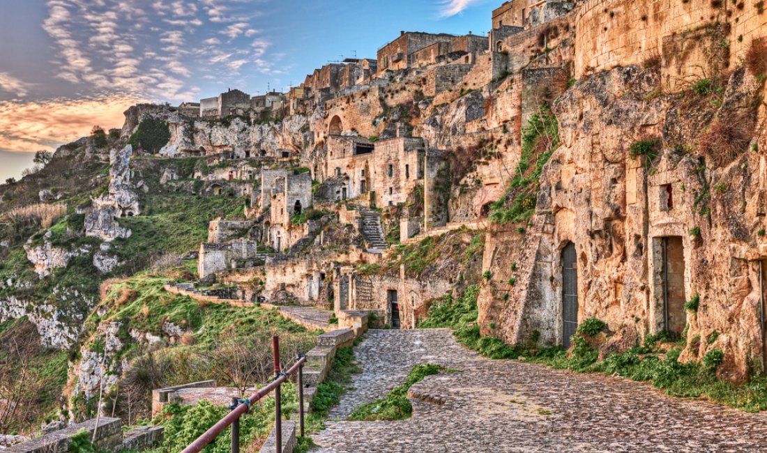 Matera, un mondo di Sassi