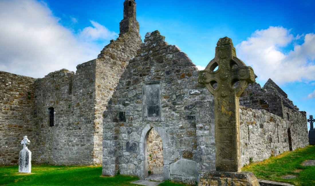Monastero di Clonmacnoise