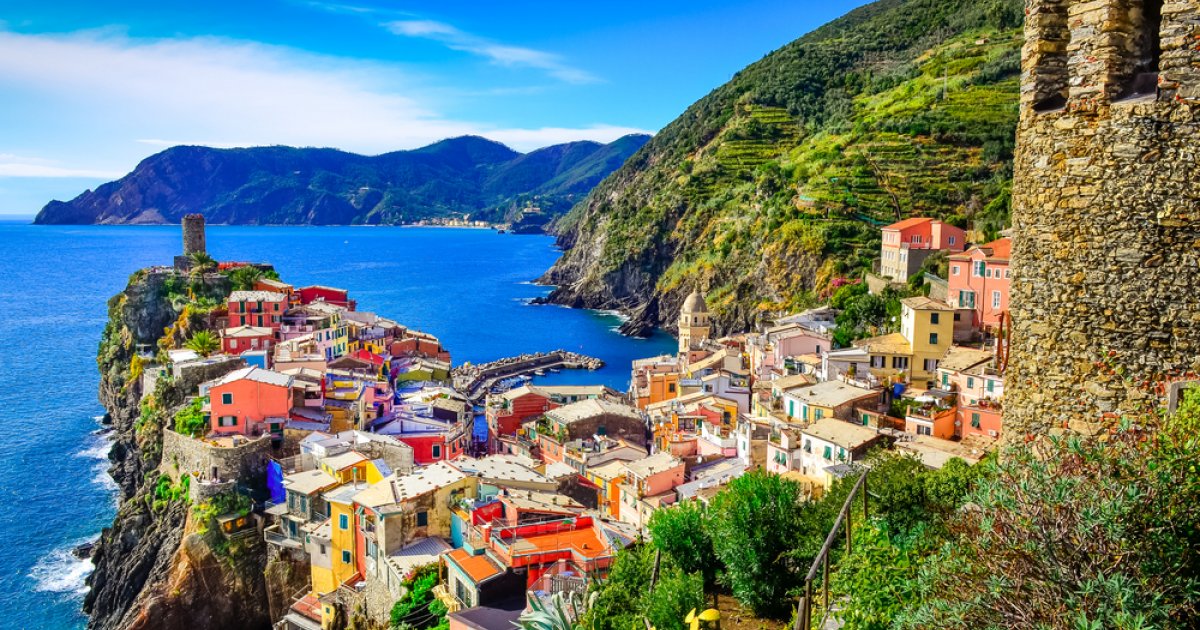 5 itinerari letterari in Liguria: il lato poetico della regione | Guide Marco Polo